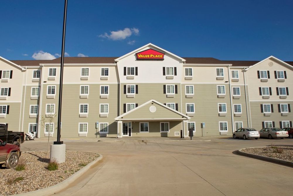Hotel Baymont By Wyndham Dickinson Exterior foto
