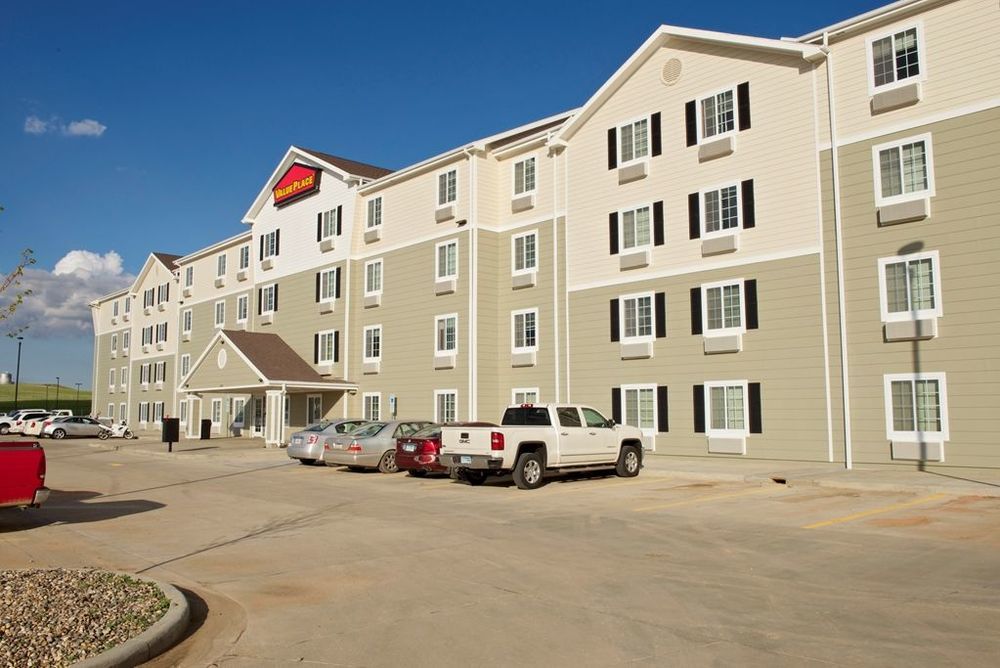 Hotel Baymont By Wyndham Dickinson Exterior foto