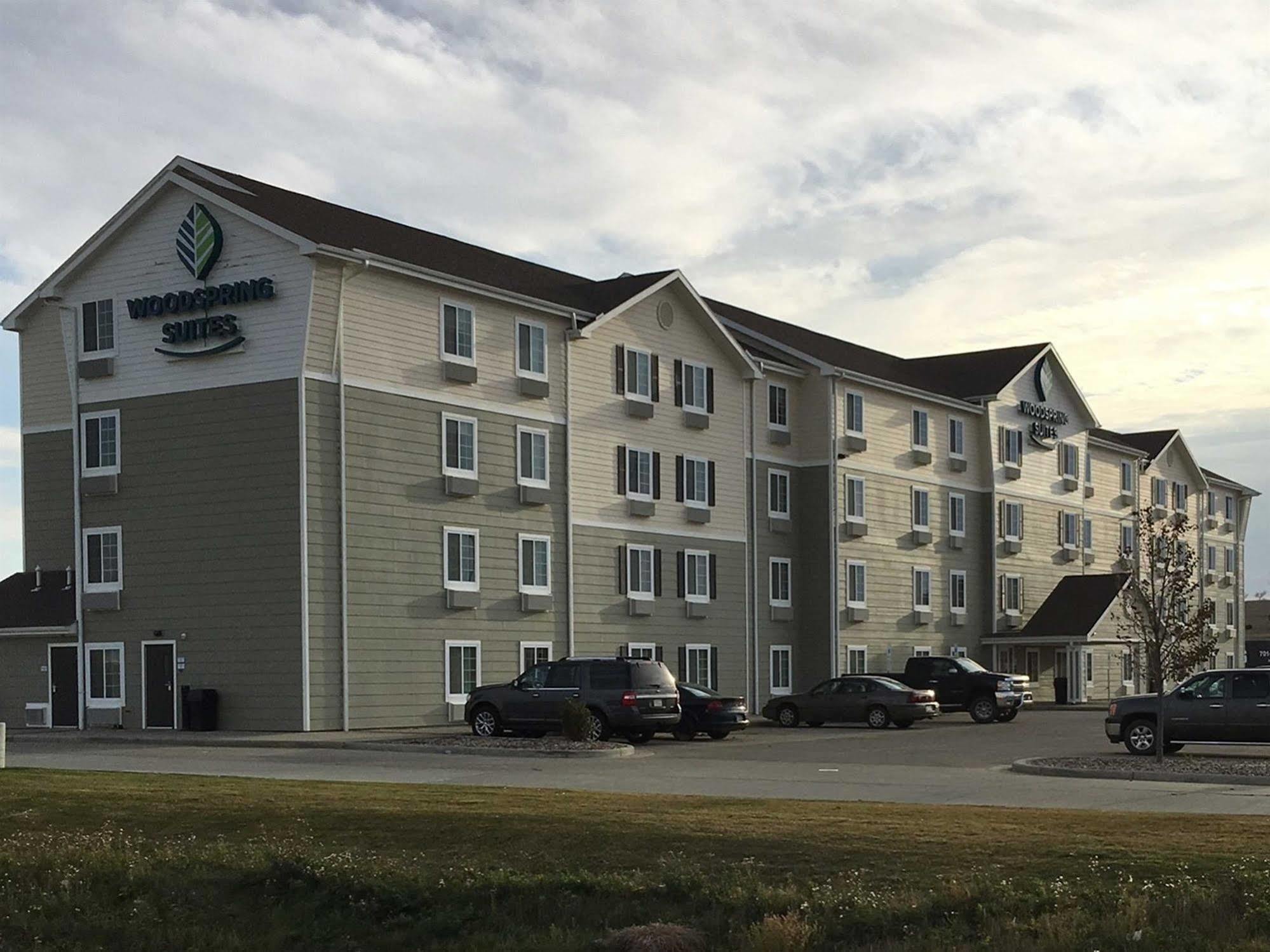 Hotel Baymont By Wyndham Dickinson Exterior foto